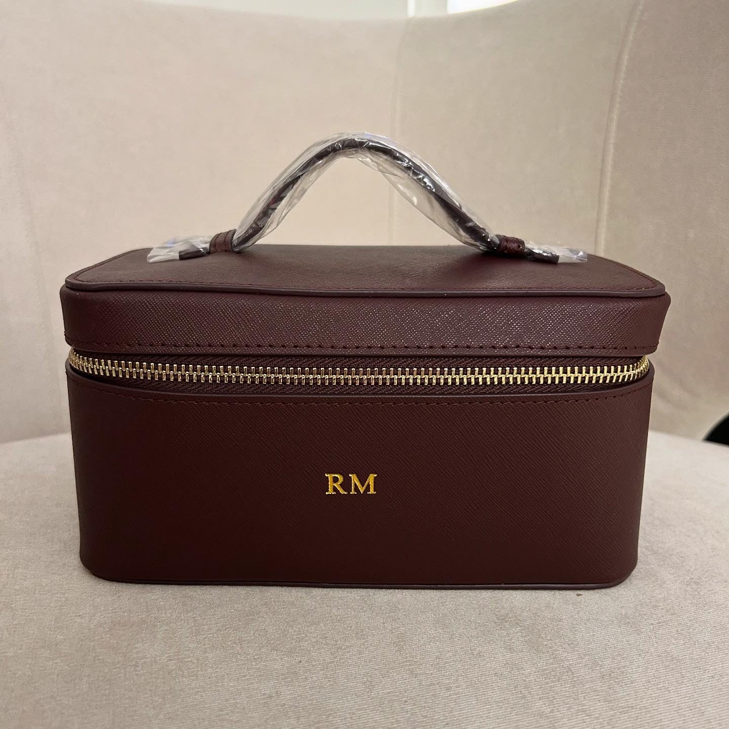 Burgundy Personalised Hot Stamp Leather Vanity Case