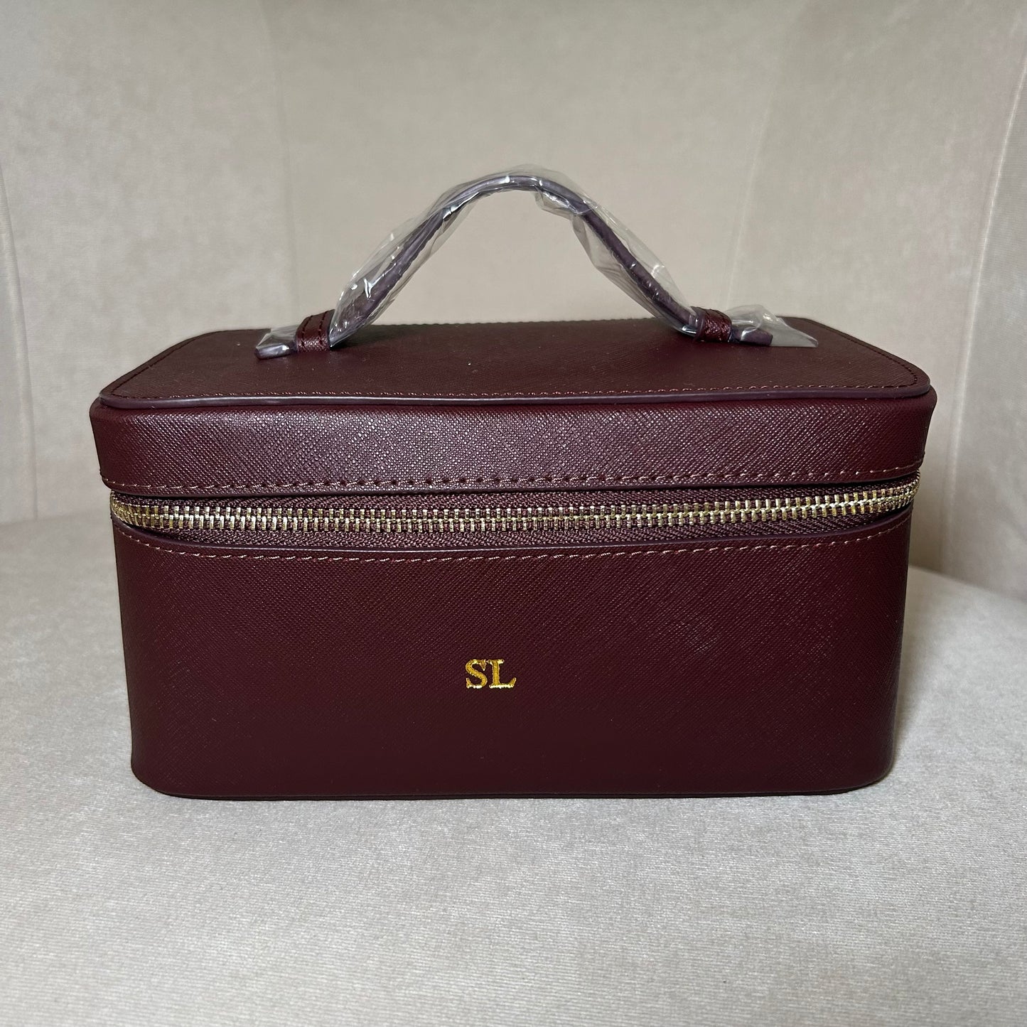 Burgundy Personalised Hot Stamp Leather Vanity Case