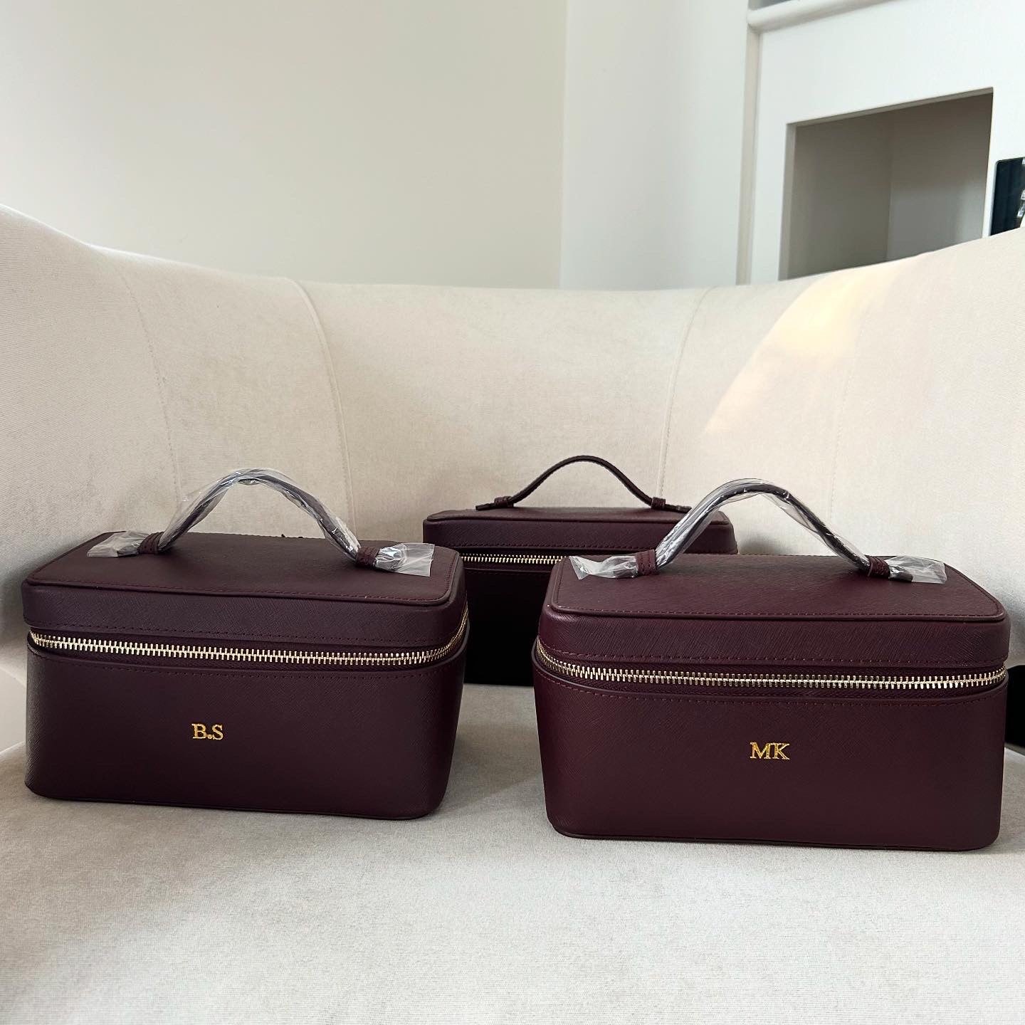 Burgundy Personalised Hot Stamp Leather Vanity Case